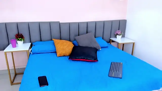 Dakkota Fox online show from 02.06.25