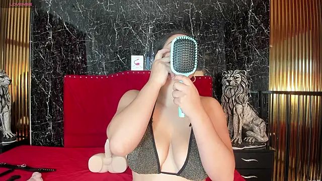 Snapshot of _nicolesweet chatting on 02.05.26 nicolesweet online show from 02.05.26