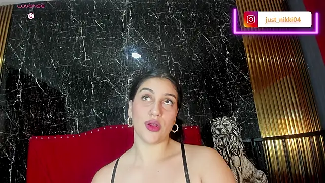 Snapshot of _nicolesweet chatting on 02.10.26 nicolesweet online show from 02.10.26