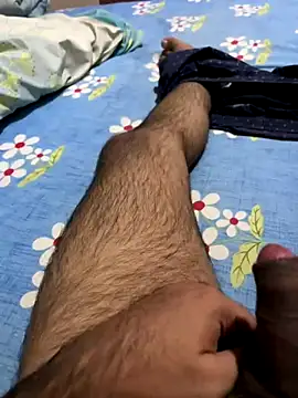 Snapshot of Naughtyy__yy chatting on 11.20.25 Naughtyy yy online show from 11.20.25