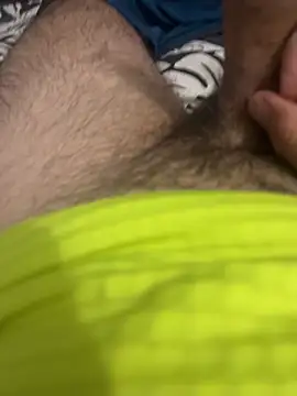 Snapshot of yannusgir33 chatting on 10.14.25 yannusgir33 online show from 10.14.25