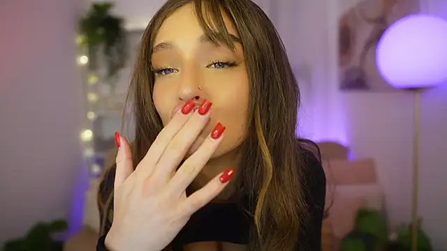 Snapshot of Clara_Nia chatting on 02.08.26 Clara Nia online show from 02.08.26