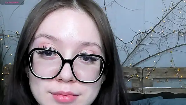 Alikka Shykitty online show from 03.13.25