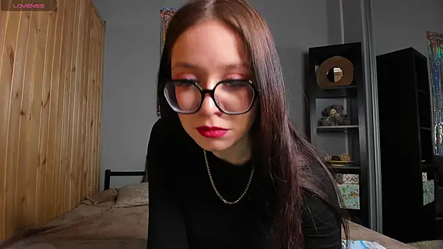 Alikka Shykitty online show from 03.21.25