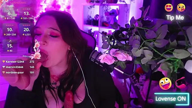 Jinyxx3 online show from 12.02.25