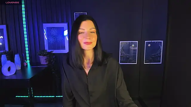 Snapshot of MonicaCheerful chatting on 01.31.25 MonicaCheerful online show from 01.31.25