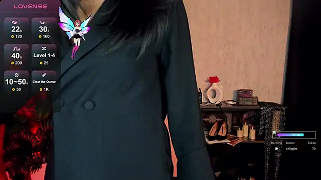 Snapshot of MonicaCheerful chatting on 09.14.25 MonicaCheerful online show from 09.14.25