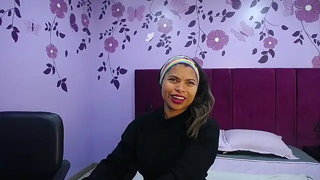 CamiilaReyes online show from 03.17.25