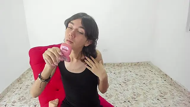 Nicol TransGirl online show from 03.06.25
