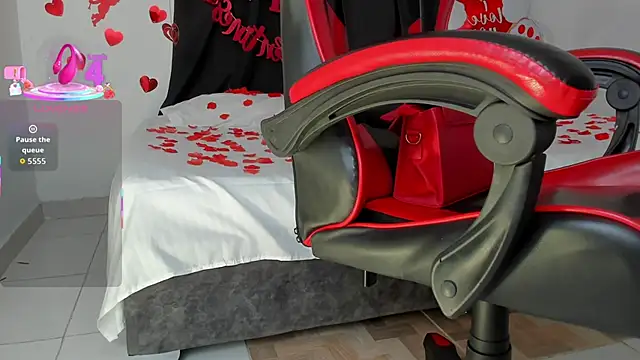 Nicol TransGirl online show from 02.12.26