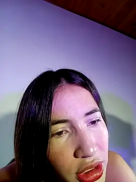 Snapshot of -Nicol chatting on 02.24.25 -Nicol online show from 02.24.25