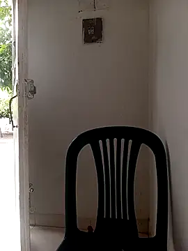 Snapshot of -Nicol chatting on 03.14.25 -Nicol online show from 03.14.25