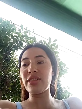 Snapshot of -Nicol chatting on 03.20.25 -Nicol online show from 03.20.25