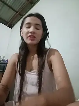 Snapshot of -Nicol chatting on 10.21.25 -Nicol online show from 10.21.25