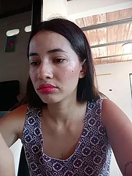 Snapshot of -Nicol chatting on 06.19.26 -Nicol online show from 06.19.26