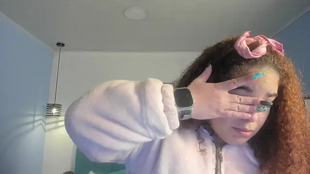 ninna curly online show from 11.14.25