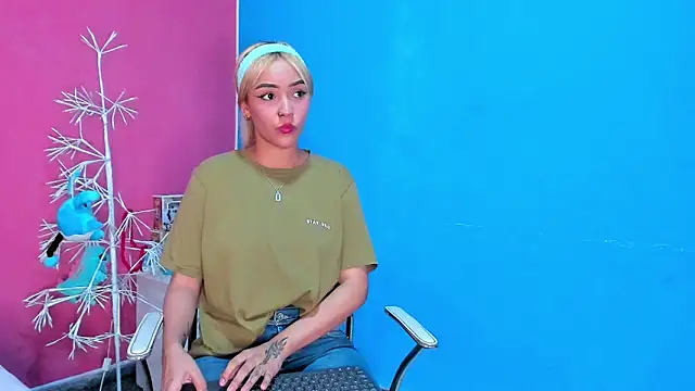 asami kimi online show from 02.12.25