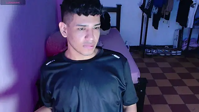 Santiago-Thompson online show from 04.10.26