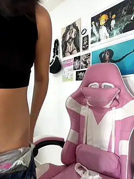 Snapshot of LiLy_kIndly chatting on 10.09.25 LiLy kIndly online show from 10.09.25