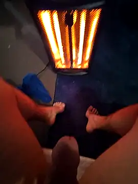 Snapshot of luv2fuk2025 chatting on 03.25.26 luv2fuk2025 online show from 03.25.26