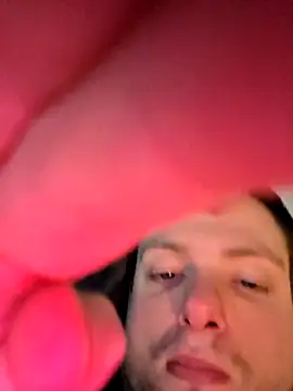 Snapshot of luv2fuk2025 chatting on 04.11.26 luv2fuk2025 online show from 04.11.26