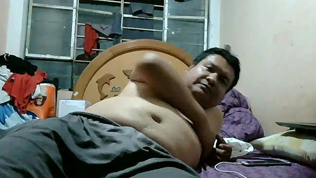 Snapshot of nakedlima chatting on 03.15.25 nakedlima online show from 03.15.25