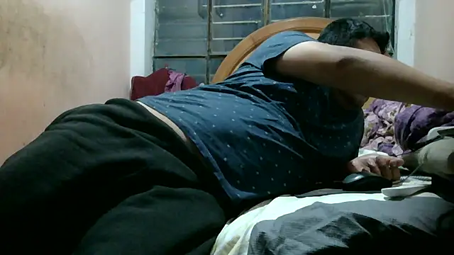 Snapshot of nakedlima chatting on 09.10.25 nakedlima online show from 09.10.25