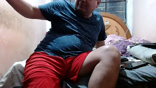 Snapshot of nakedlima chatting on 10.07.25 nakedlima online show from 10.07.25