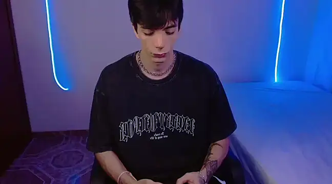 H3ll B0I online show from 02.26.25