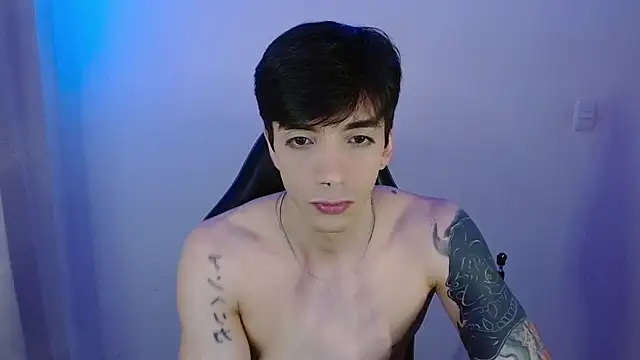 Snapshot of H3ll_B0I chatting on 03.30.26 H3ll B0I online show from 03.30.26