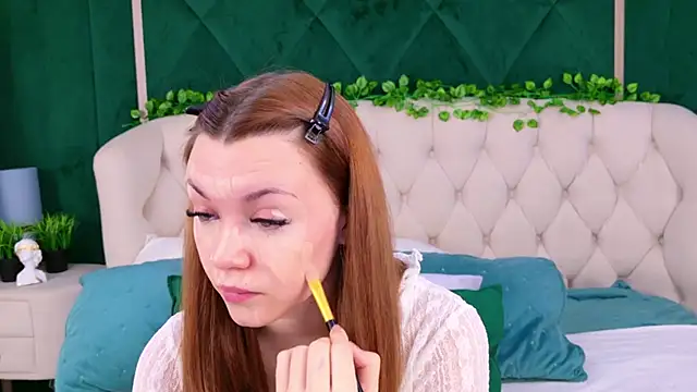 Snapshot of Ariadna_Holder chatting on 03.03.25 Ariadna Holder online show from 03.03.25