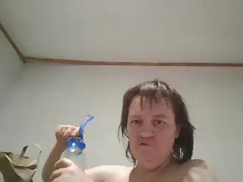 Snapshot of BBWLADY71 chatting on 02.23.25 BBWLADY71 online show from 02.23.25