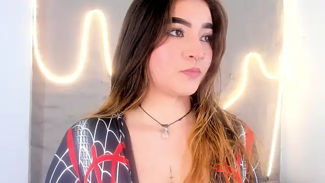 Snapshot of Shanntal_ chatting on 02.04.26 Shanntal online show from 02.04.26