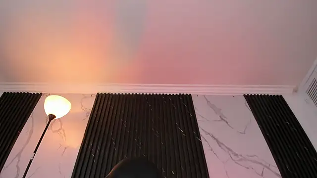 Snapshot of SadieManson_ chatting on 03.05.25 SadieManson online show from 03.05.25