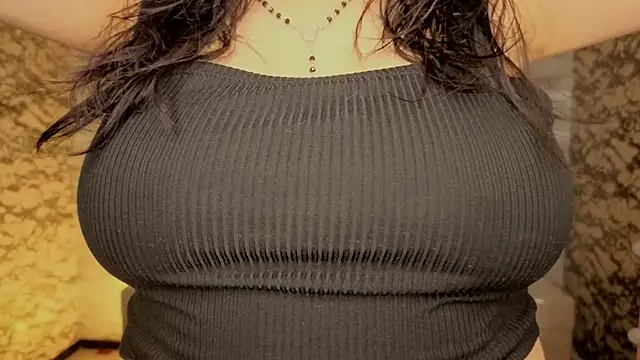 Hela v online show from 04.20.26