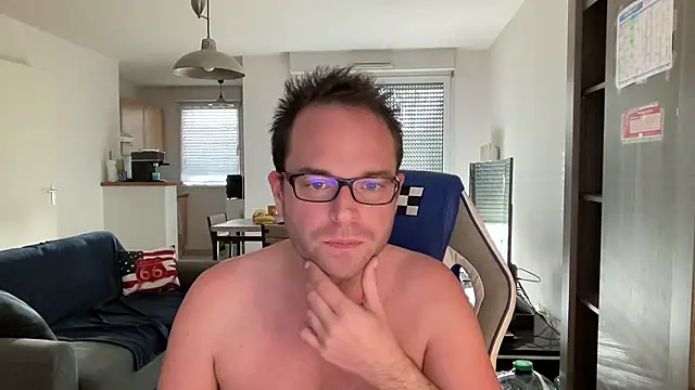 Funnyjul31 online show from 03.04.25