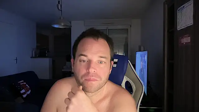 Funnyjul31 online show from 03.05.25