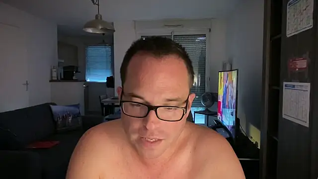 Funnyjul31 online show from 10.20.25