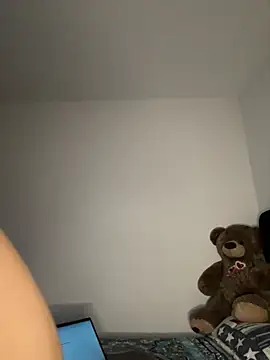 mari pauli x online show from 02.26.25