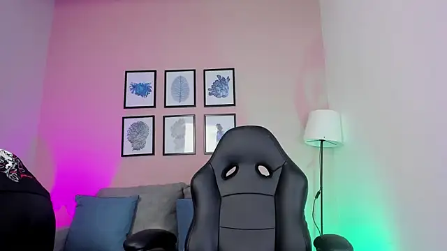 nina  dixon online show from 12.16.25