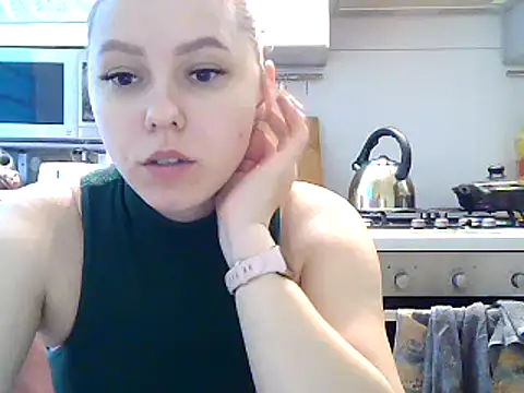 Snapshot of Misssweet_s chatting on 01.29.25 Misssweet s online show from 01.29.25