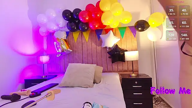 Snapshot of PamelaaPonce chatting on 09.23.25 PamelaaPonce online show from 09.23.25