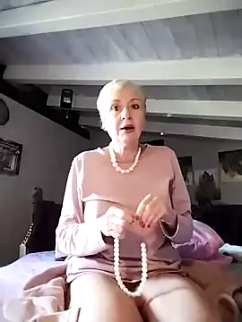 divinaerotica online show from 02.21.26