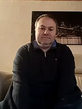 Pourleplasirs online show from 02.16.25