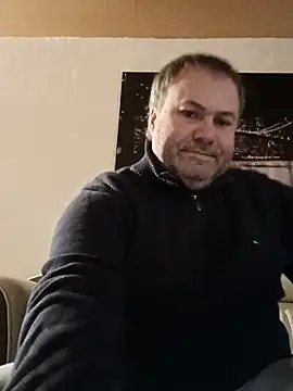 Pourleplasirs online show from 03.14.25