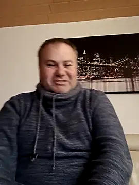 Pourleplasirs online show from 11.14.25