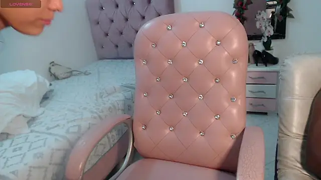 Snapshot of lilo_stich69_ chatting on 03.10.25 lilo stich69 online show from 03.10.25