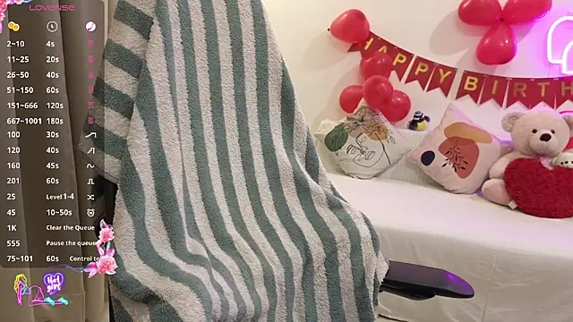 Snapshot of MISS_MYRA chatting on 02.26.26 MISS MYRA online show from 02.26.26