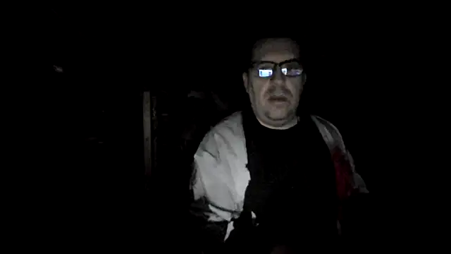 Snapshot of Usame_como_quieras chatting on 11.27.25 Usame como quieras online show from 11.27.25