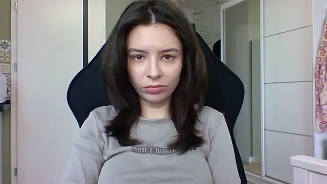 LariceSexy online show from 12.16.25